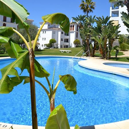 Luxury Garden Apartment - Walking Distance To The Sea Sitio de Calahonda Esterno foto
