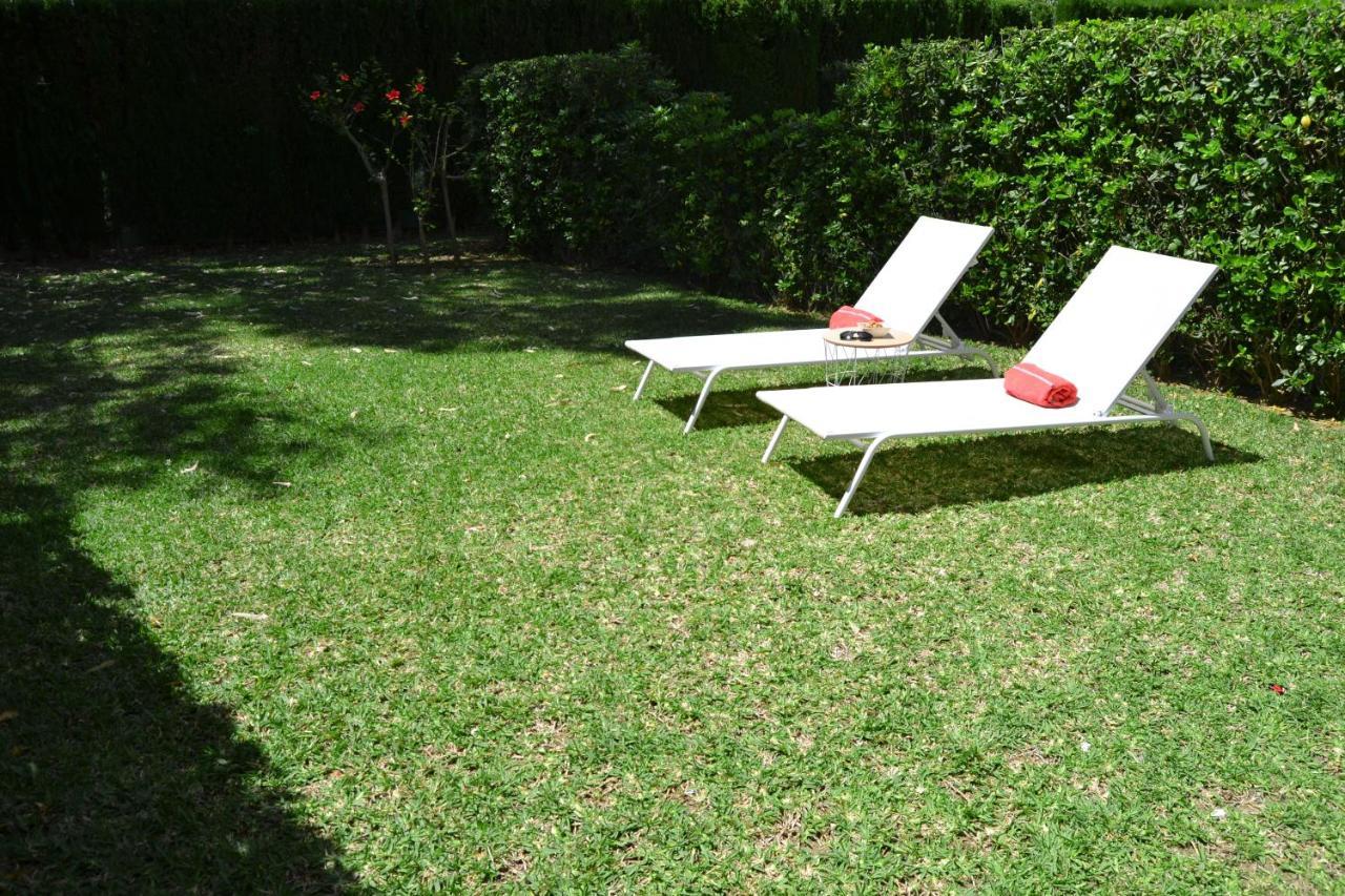Luxury Garden Apartment - Walking Distance To The Sea Sitio de Calahonda Esterno foto