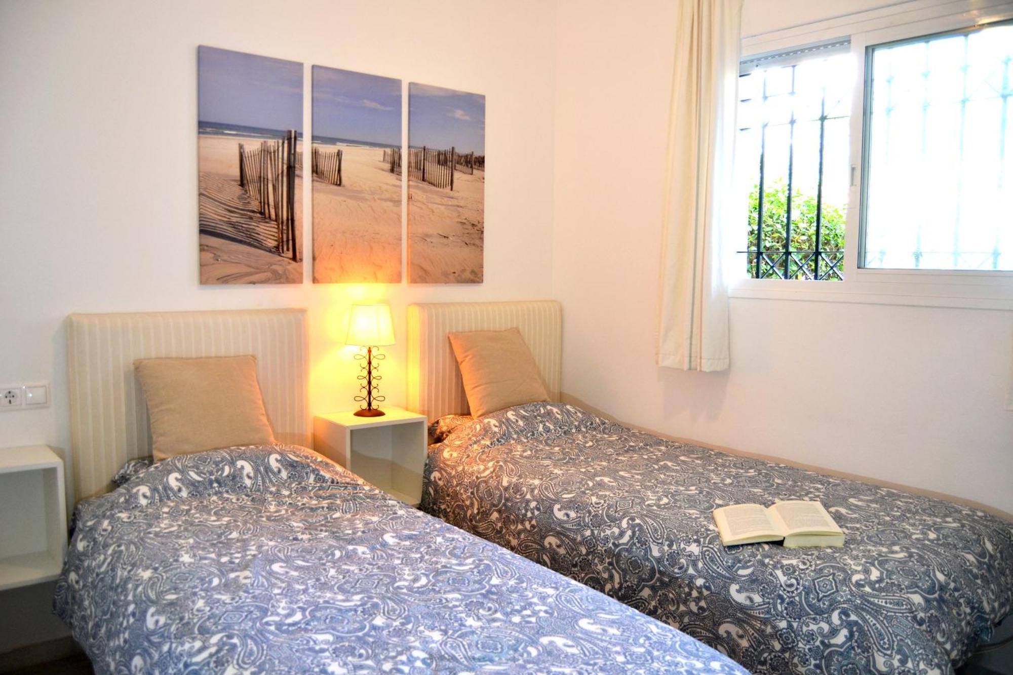 Luxury Garden Apartment - Walking Distance To The Sea Sitio de Calahonda Esterno foto